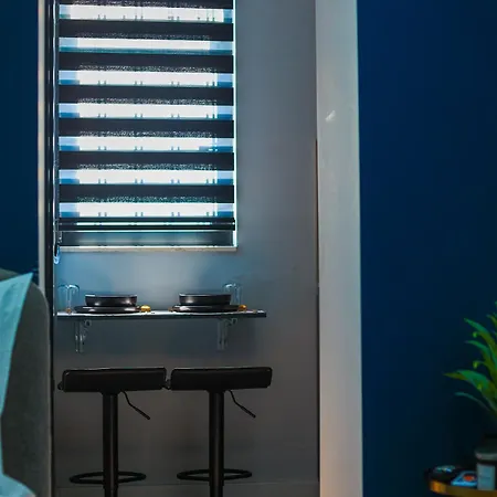 Matisse No18 - With Parking Daire