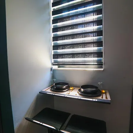 Matisse No18 - With Parking Tiran